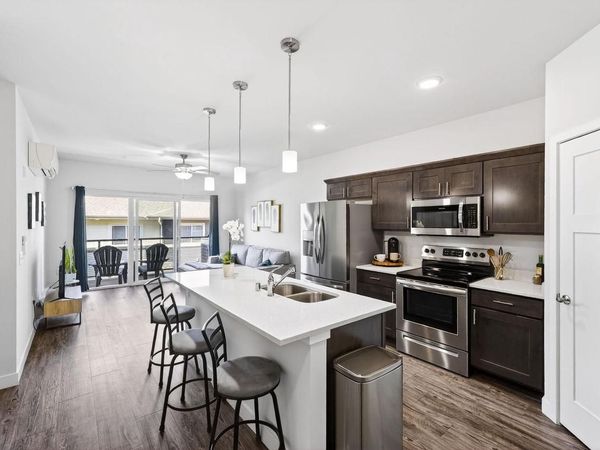 1601 Windsor Avenue, Unit 208, Cottage Grove, WI 53527