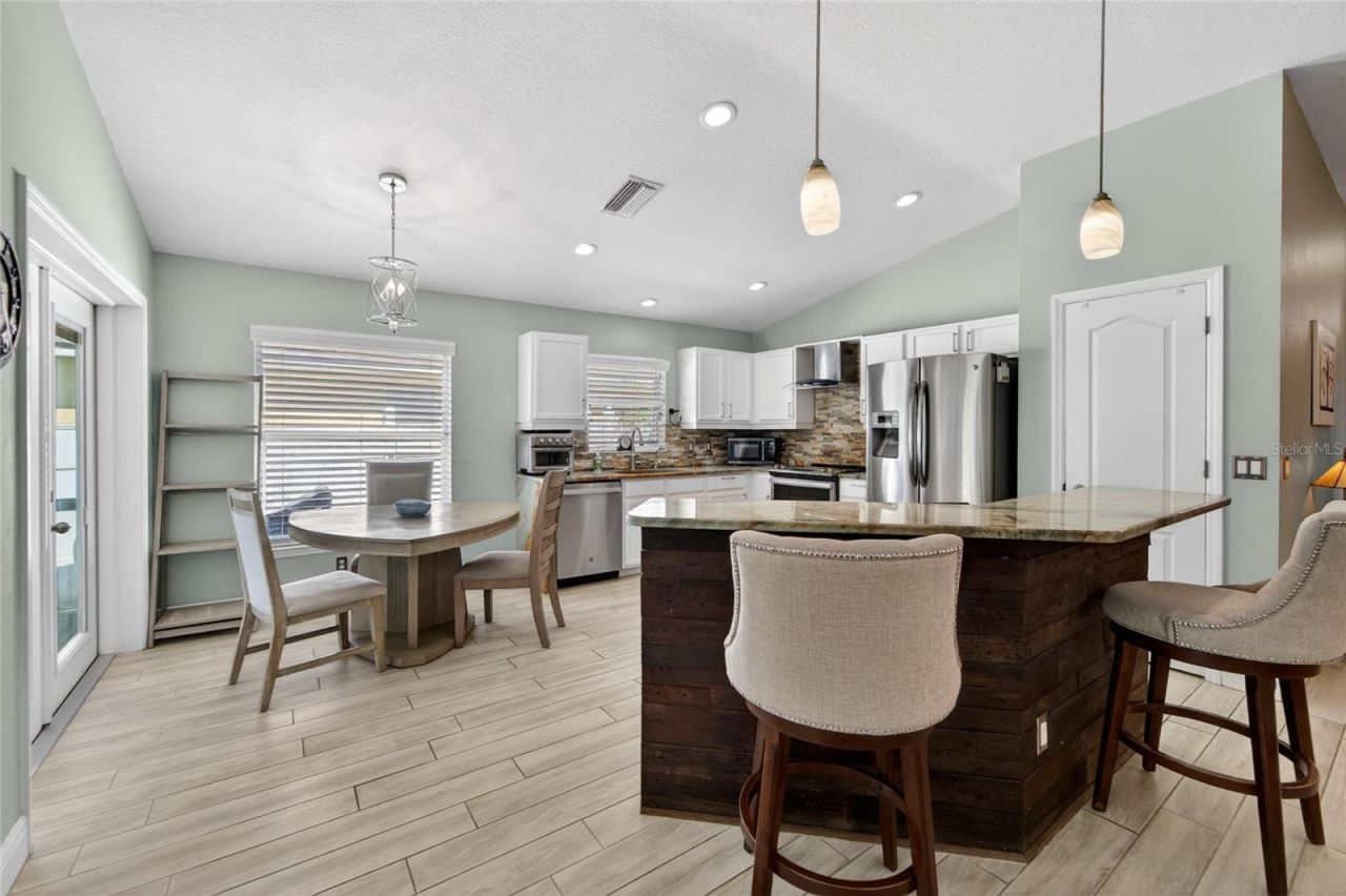 5209 Lansdowne Way, Palmetto, FL 34221 Photo