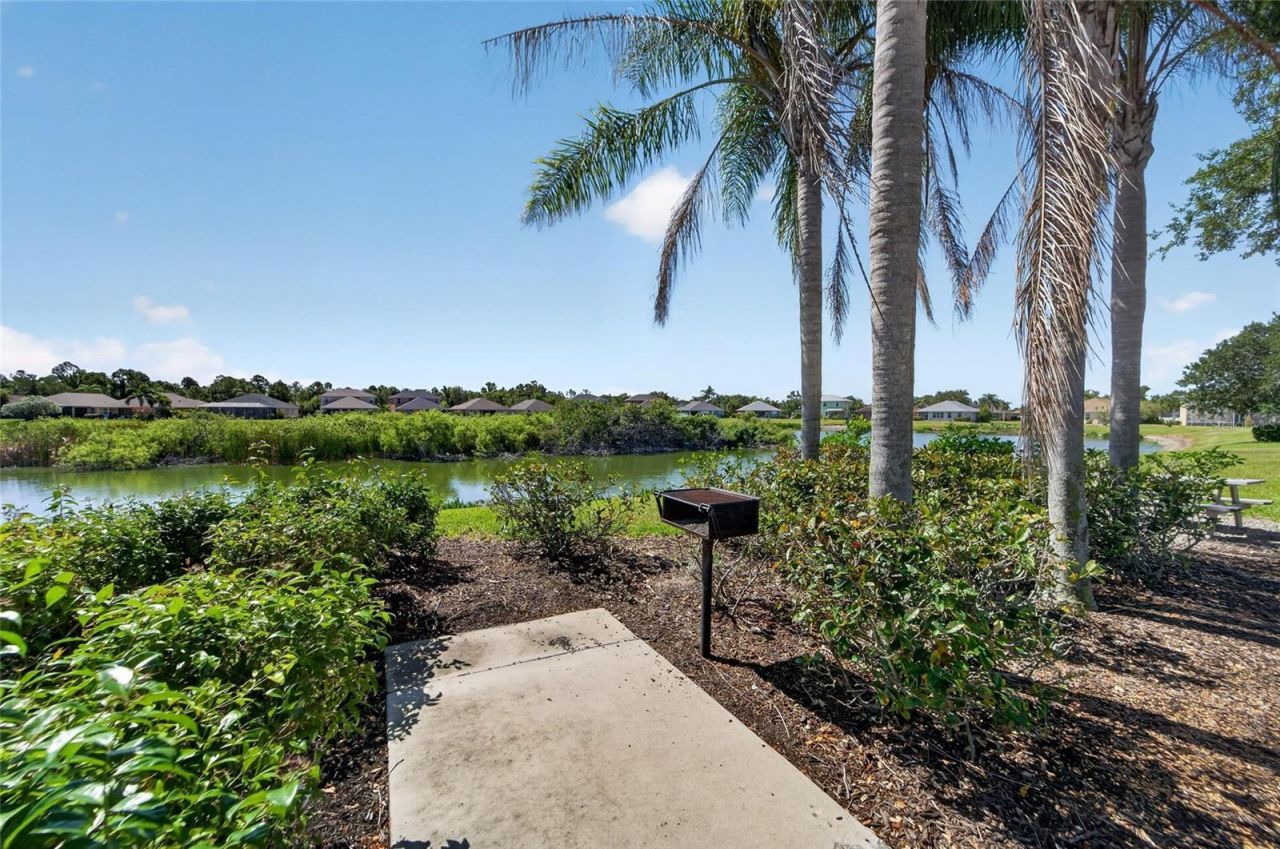 5209 Lansdowne Way, Palmetto, FL 34221 Photo