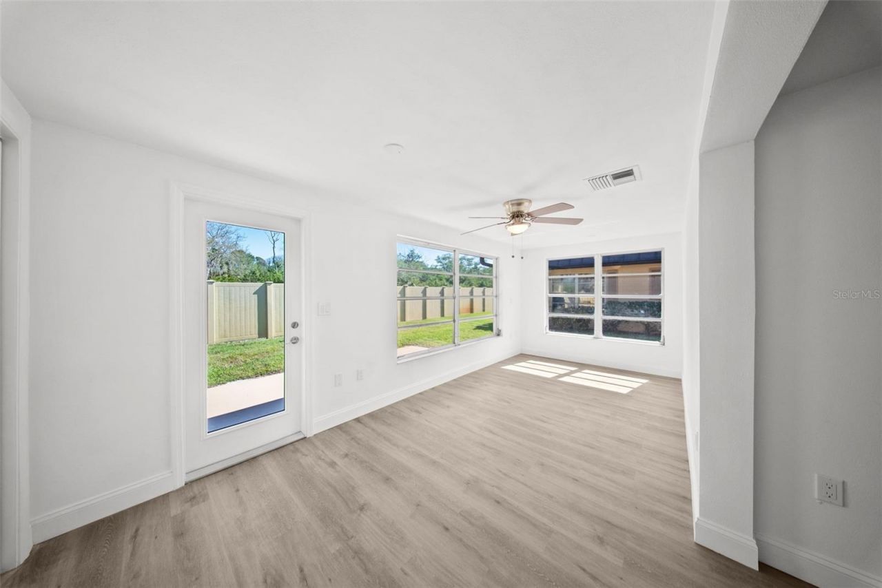 4127 Stratford Drive , Unit 4127, New Port Richey, FL 34652 Photo