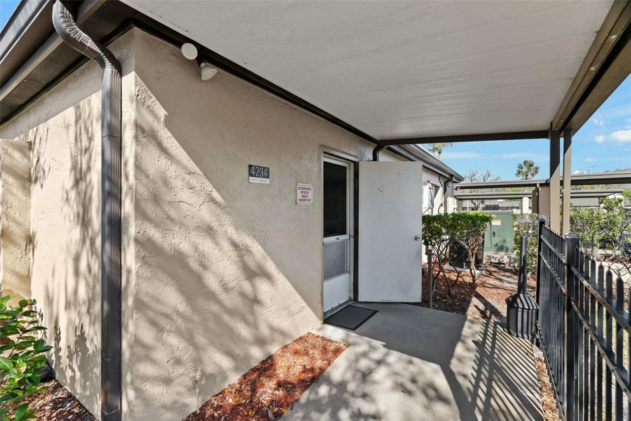 4127 Stratford Drive , Unit 4127, New Port Richey, FL 34652 Photo