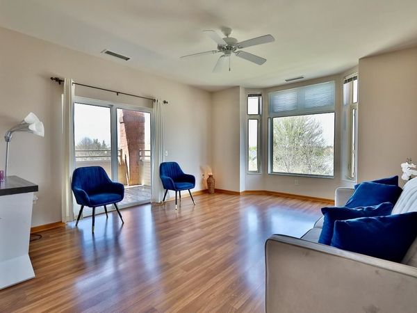 301 Harbour Town Drive, Unit 322, Madison, WI 53717