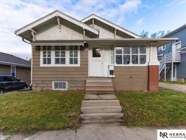 1315 S 33rd Street, Lincoln, NE 68510