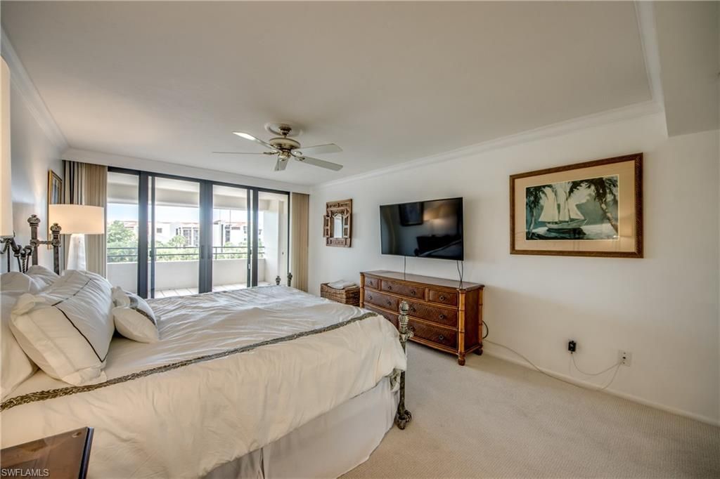 5260 S Landings Dr, Unit 407, Fort Myers, FL 33919 Photo
