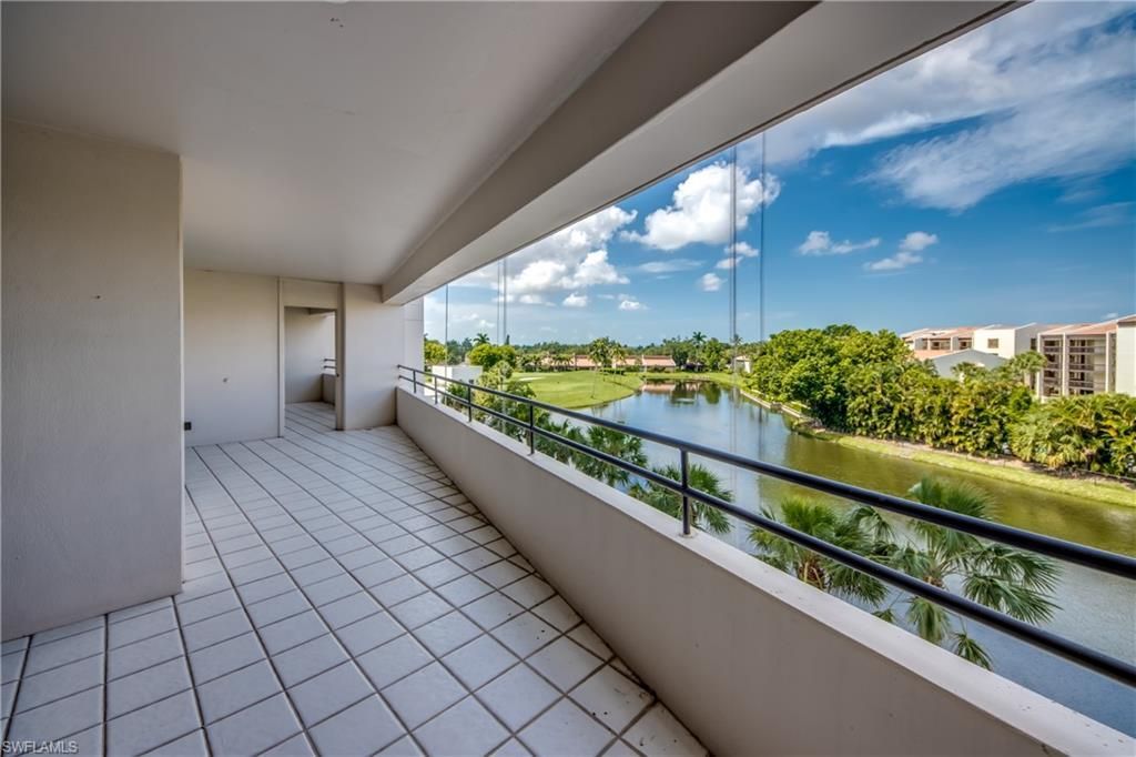 5260 S Landings Dr, Unit 407, Fort Myers, FL 33919 Photo