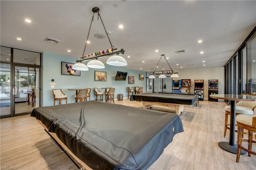 5260 S Landings Dr, Unit 407, Fort Myers, FL 33919 Photo