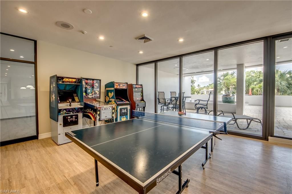 5260 S Landings Dr, Unit 407, Fort Myers, FL 33919 Photo