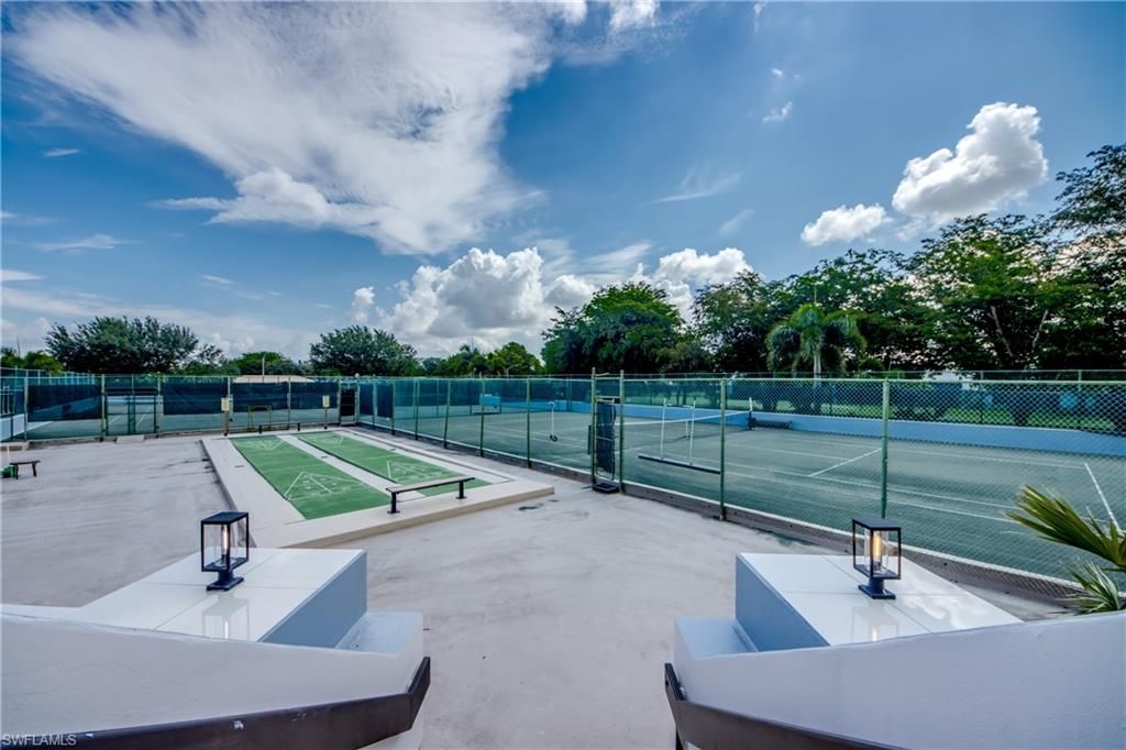 5260 S Landings Dr, Unit 407, Fort Myers, FL 33919 Photo
