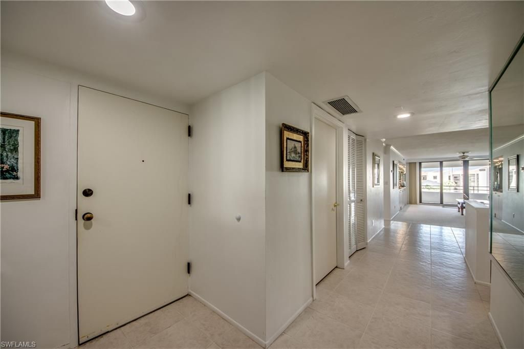 5260 S Landings Dr, Unit 407, Fort Myers, FL 33919 Photo