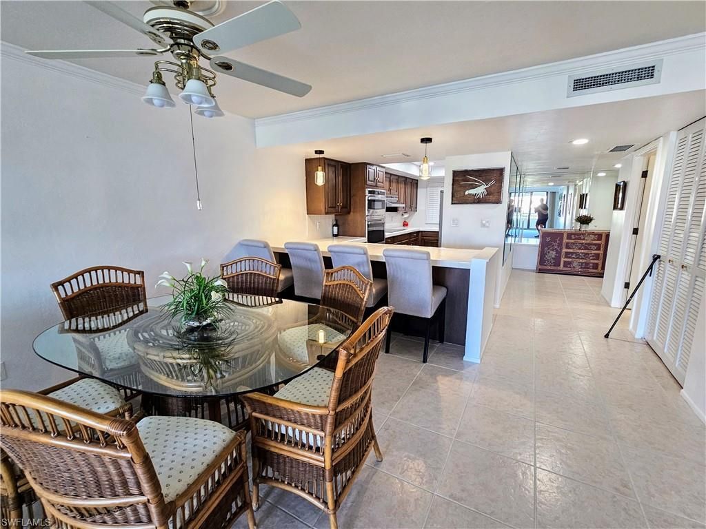 5260 S Landings Dr, Unit 407, Fort Myers, FL 33919 Photo
