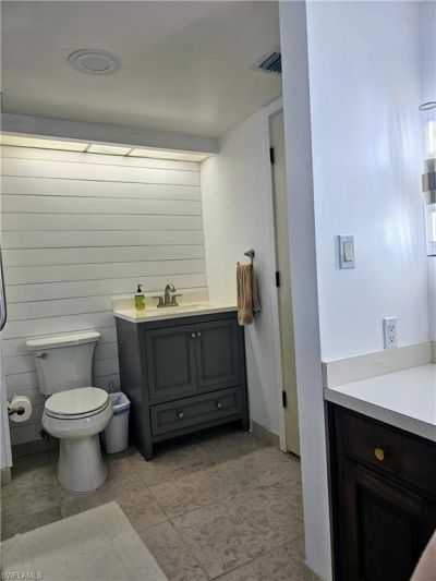 5260 S Landings Dr, Unit 407, Fort Myers, FL 33919 Photo
