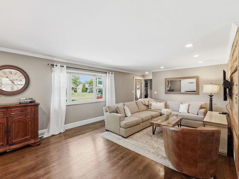 1797 Riverhill Road, Columbus, OH 43221 Photo 5