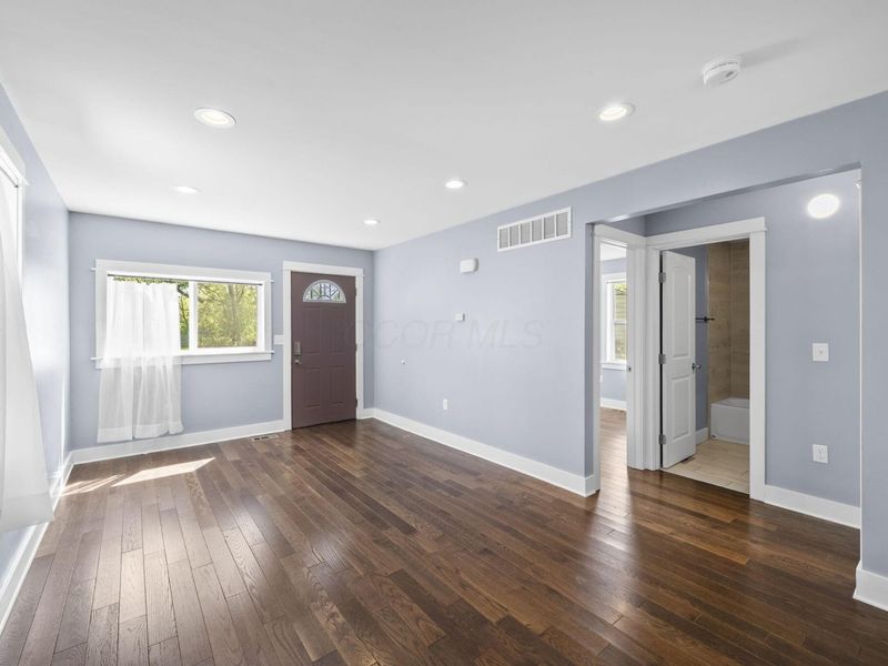 3637 S Champion Avenue, Columbus, OH 43207 Photo 13