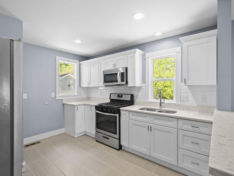 3637 S Champion Avenue, Columbus, OH 43207 Photo 16