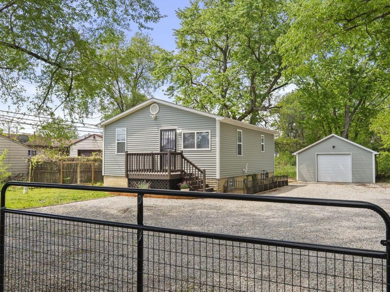 3637 S Champion Avenue, Columbus, OH 43207 Photo 3