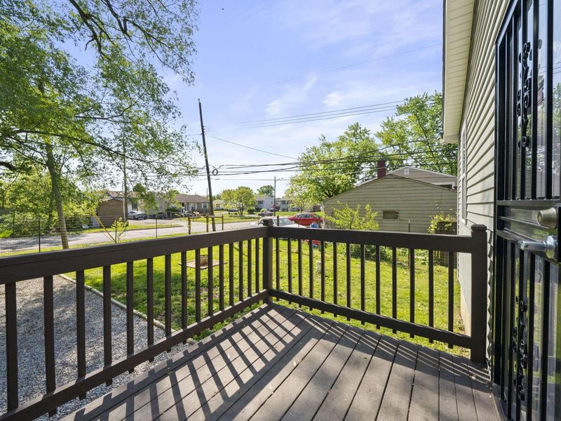 3637 S Champion Avenue, Columbus, OH 43207 Photo 8