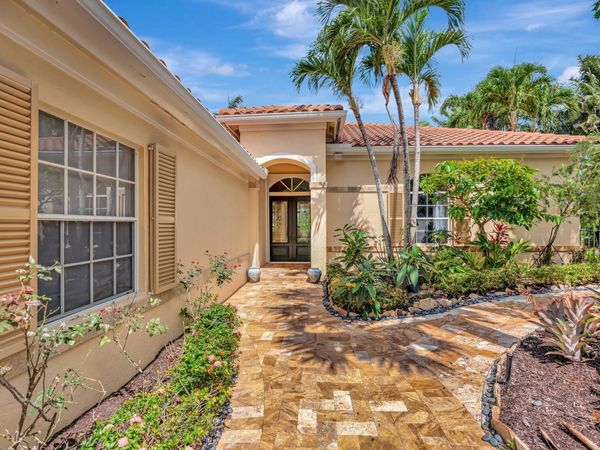 186 Golf Village Boulevard, Jupiter, FL 33458
