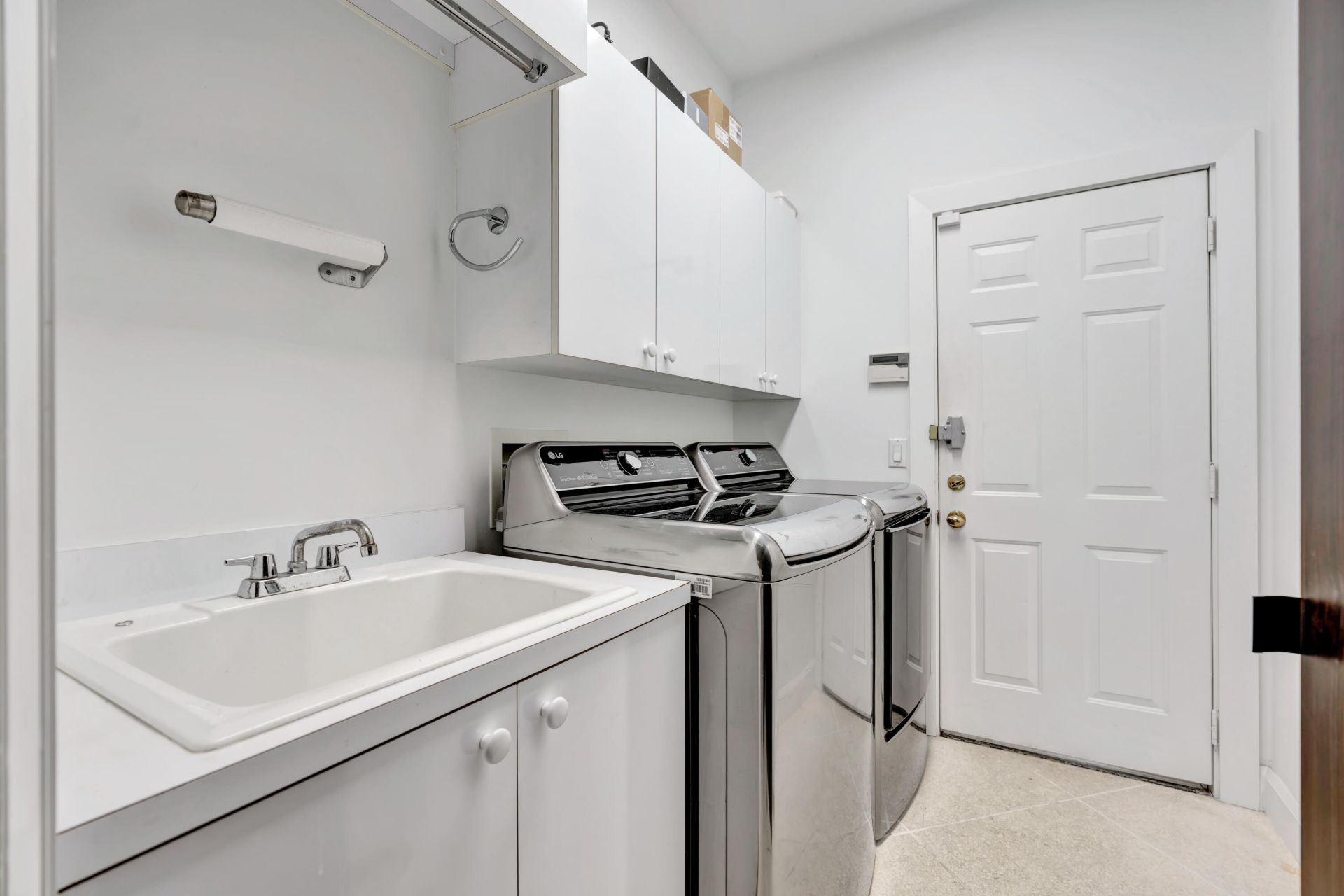 186 Golf Village Boulevard, Jupiter, FL 33458 Photo