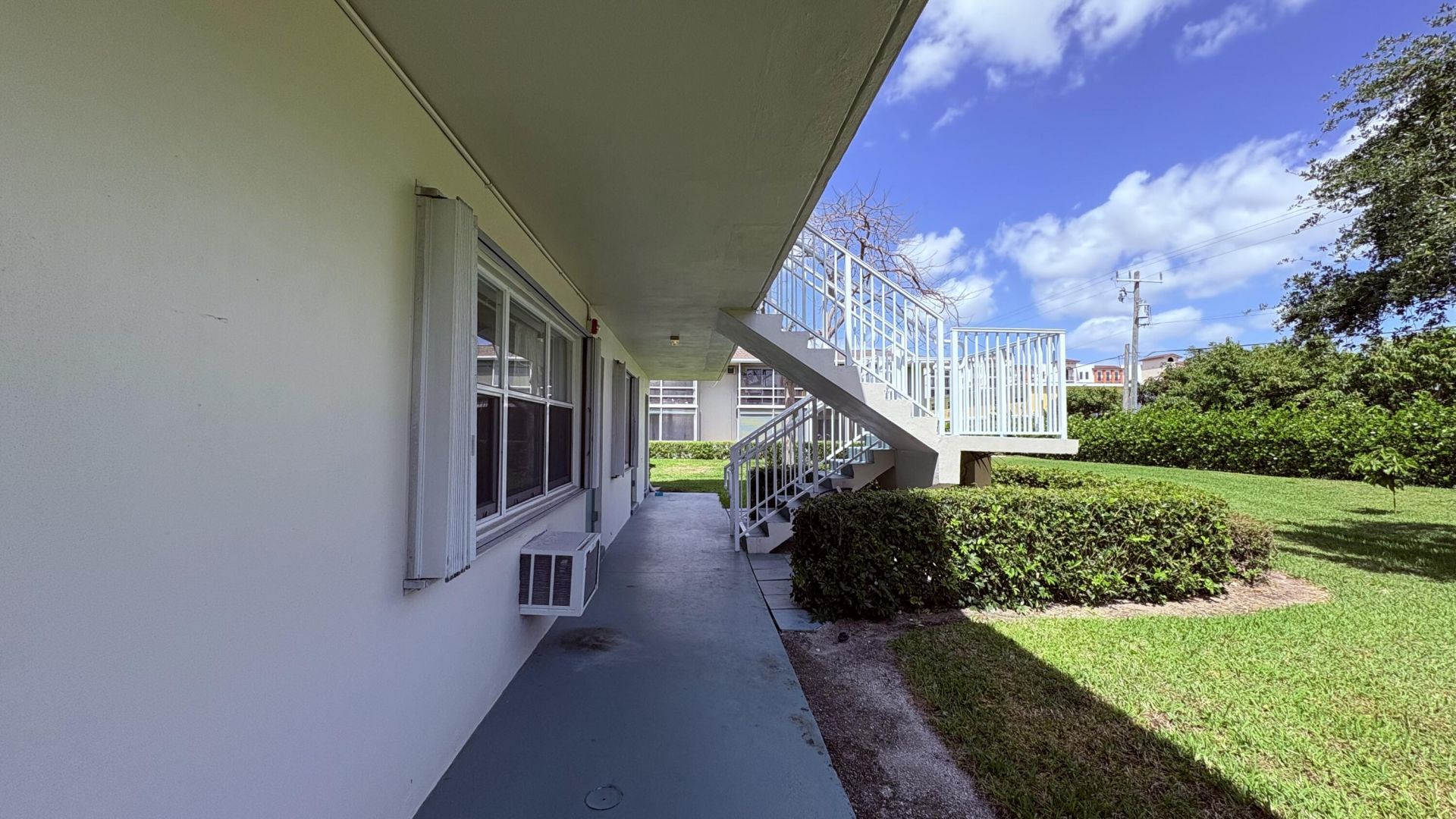 200 Horizon W, Unit 102, Boynton Beach, FL 33435 Photo