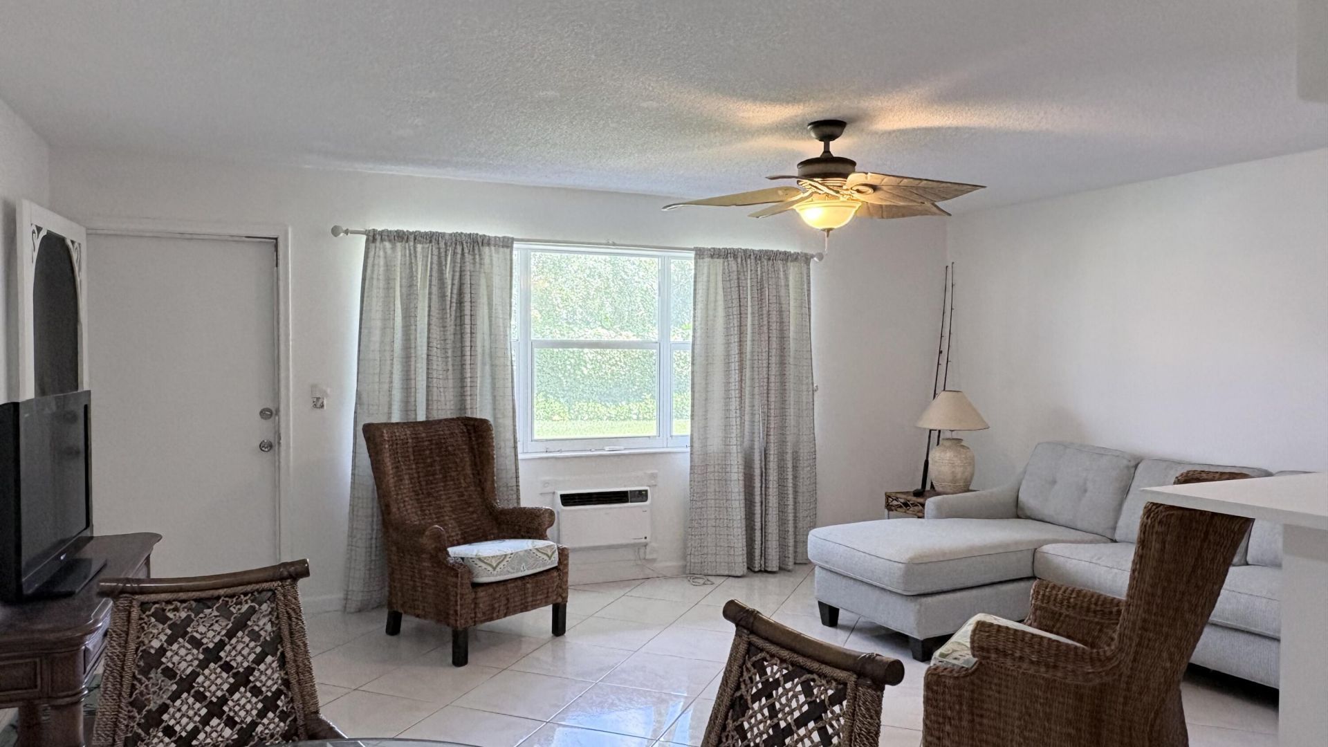 200 Horizon W, Unit 102, Boynton Beach, FL 33435 Photo