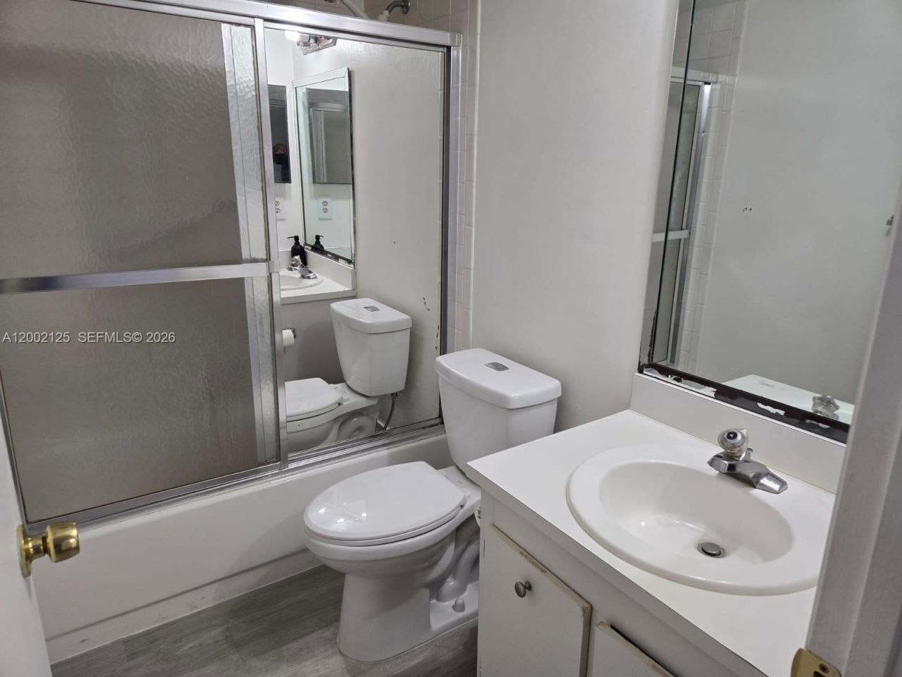 3154 Via Poinciana, Unit 308, Lake Worth, FL 33467 Photo