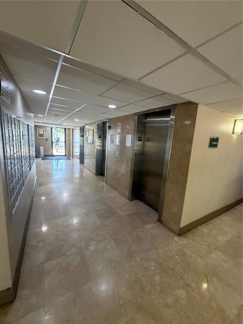 1805 Sans Souci Blvd, Unit 526, North Miami, FL 33181 Photo