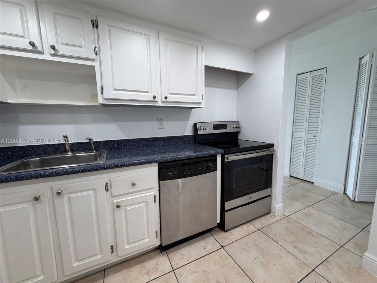 1805 Sans Souci Blvd, Unit 526, North Miami, FL 33181 Photo