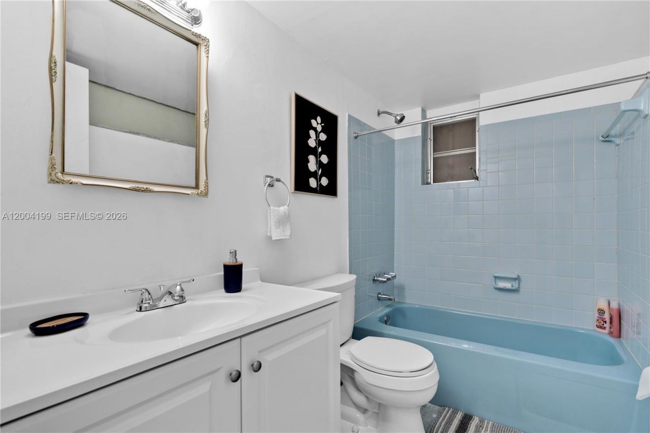 1841 SW 29th Ave , Unit B, Miami, FL 33145 Photo