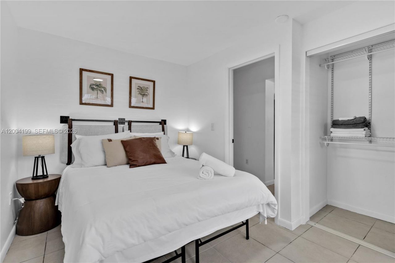 1841 SW 29th Ave , Unit B, Miami, FL 33145 Photo