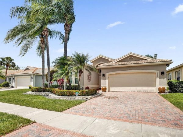 8257 La Jolla Vista Ln, Lake Worth, FL 33467