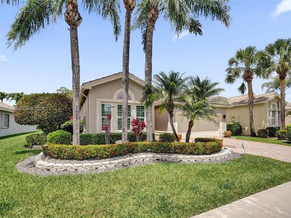 8257 La Jolla Vista Ln, Lake Worth, FL 33467
