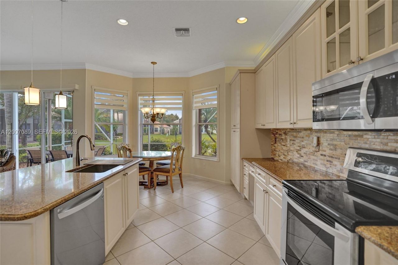 8257 La Jolla Vista Ln, Lake Worth, FL 33467 Photo