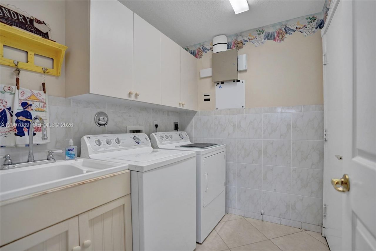 8257 La Jolla Vista Ln, Lake Worth, FL 33467 Photo