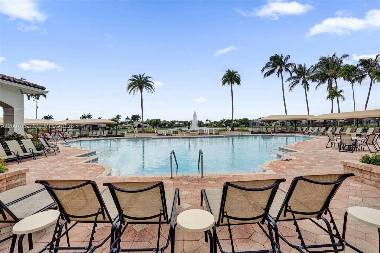 8257 La Jolla Vista Ln, Lake Worth, FL 33467 Photo