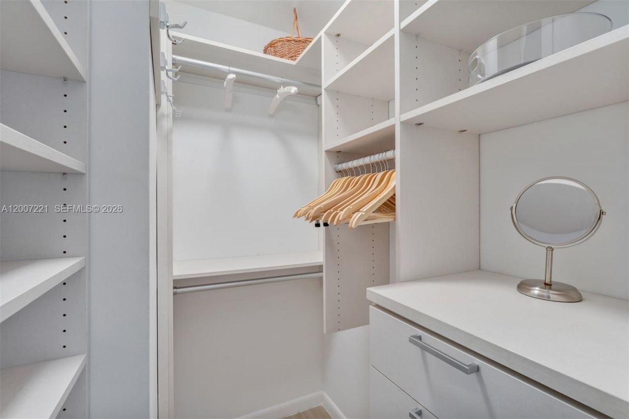 2301 Collins Ave , Unit 902, Miami Beach, FL 33139 Photo