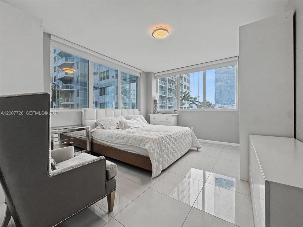 253 NE 2nd St , Unit 1003, Miami, FL 33132 Photo
