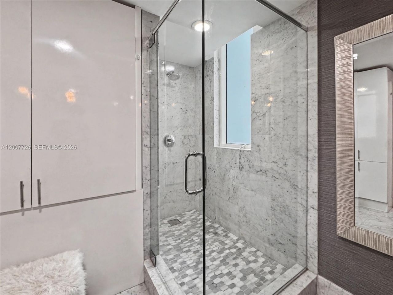 253 NE 2nd St , Unit 1003, Miami, FL 33132 Photo