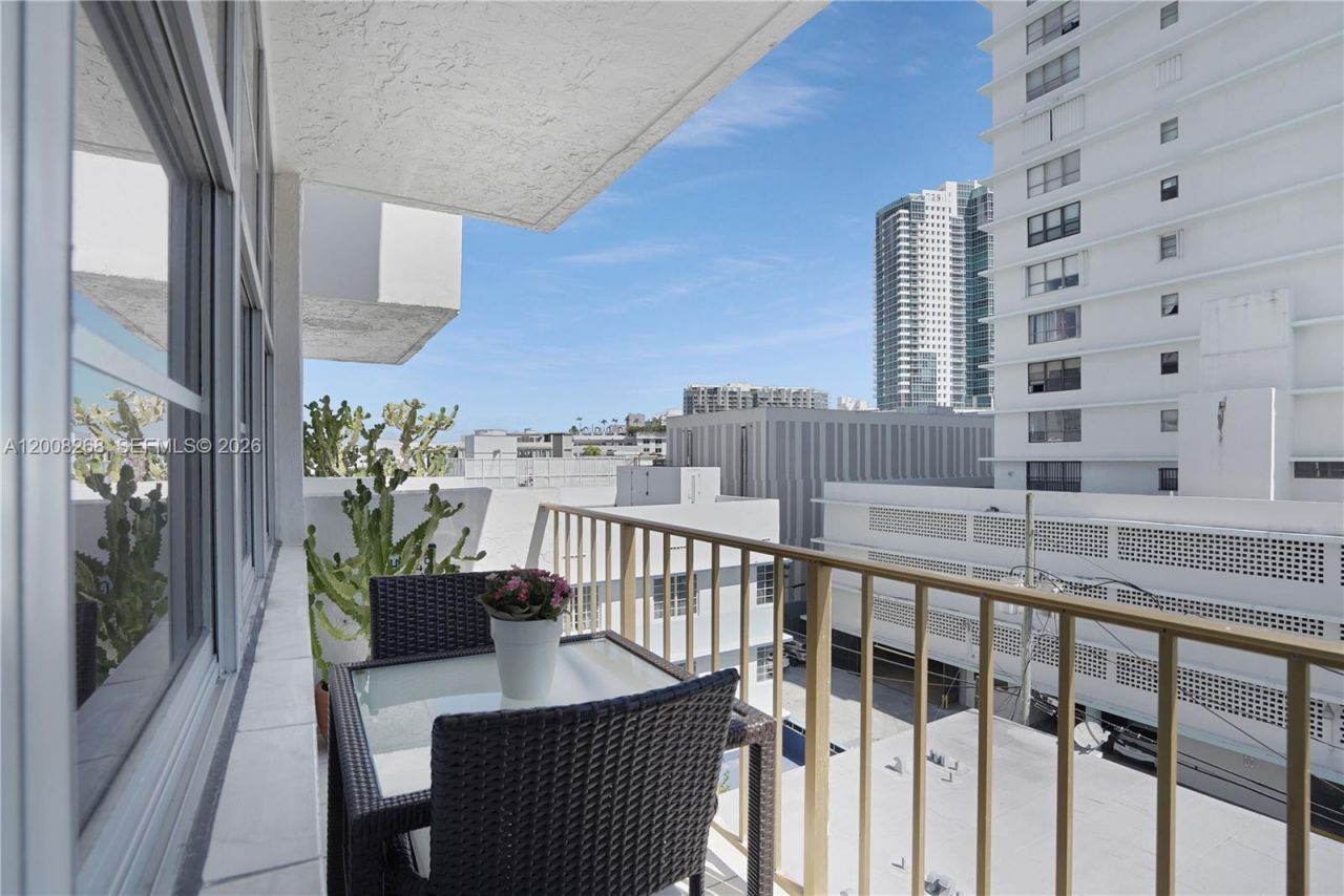 245 18th St, Unit 605, Miami Beach, FL 33139 Photo
