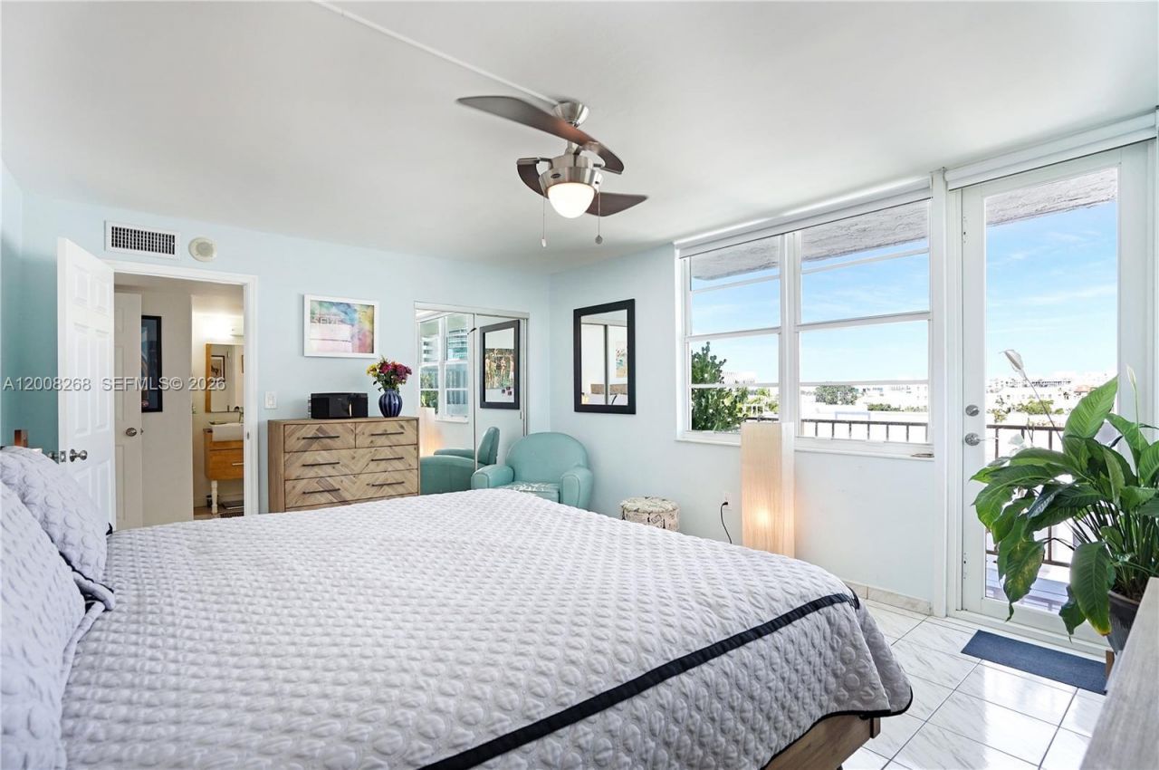 245 18th St, Unit 605, Miami Beach, FL 33139 Photo