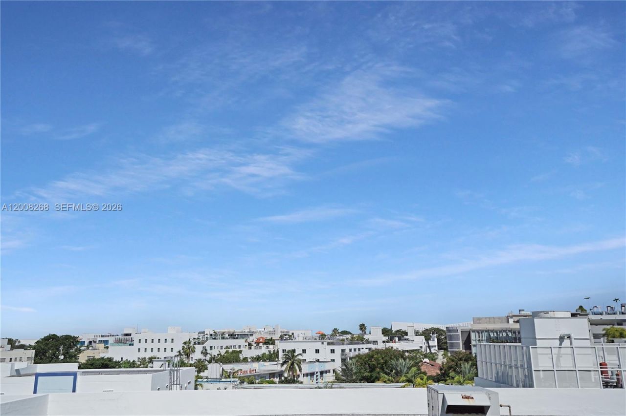 245 18th St, Unit 605, Miami Beach, FL 33139 Photo
