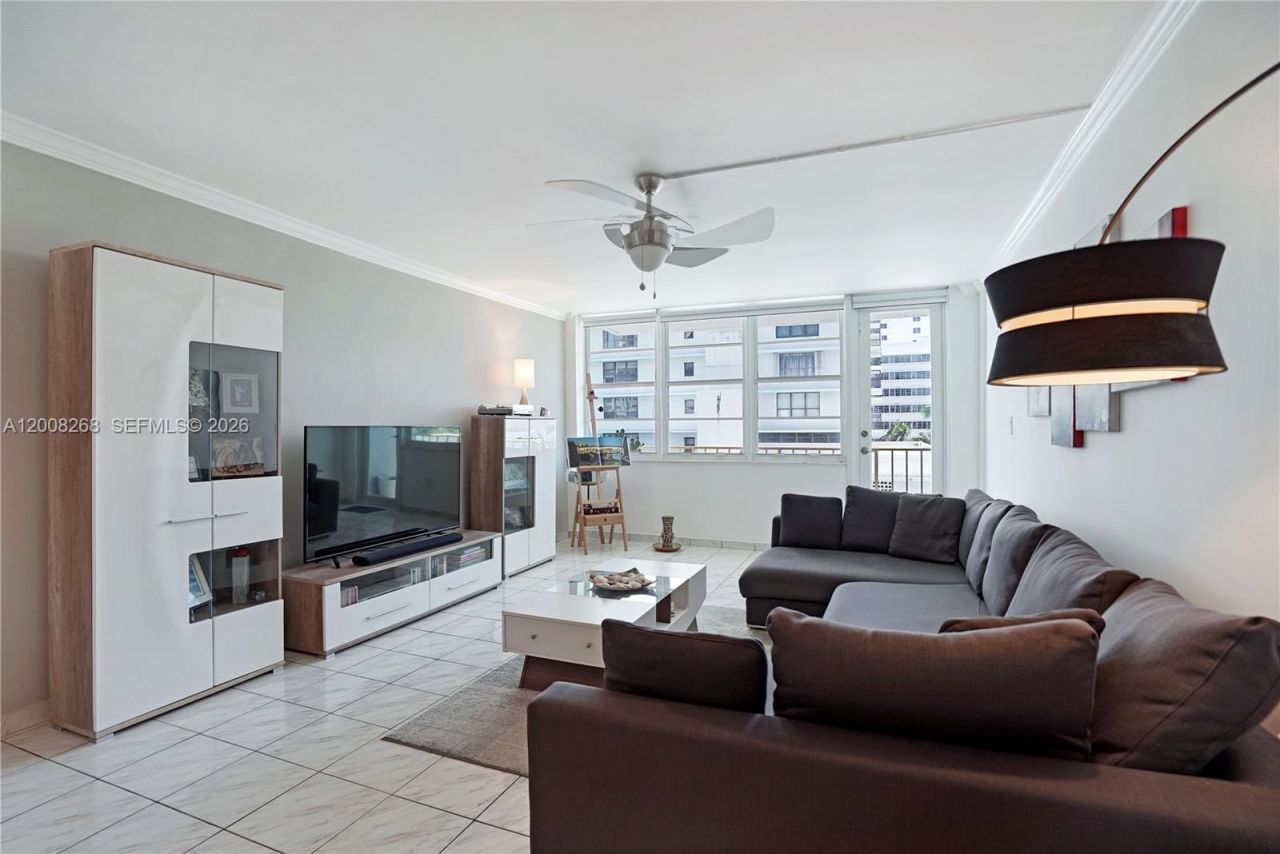245 18th St, Unit 605, Miami Beach, FL 33139 Photo