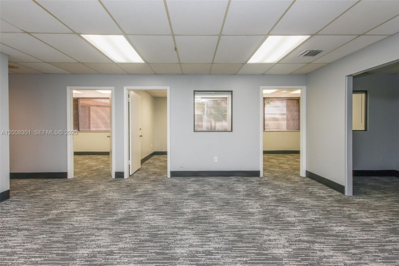 3223 NW 10th Terrace , Unit 609, Fort Lauderdale, FL 33309 Photo