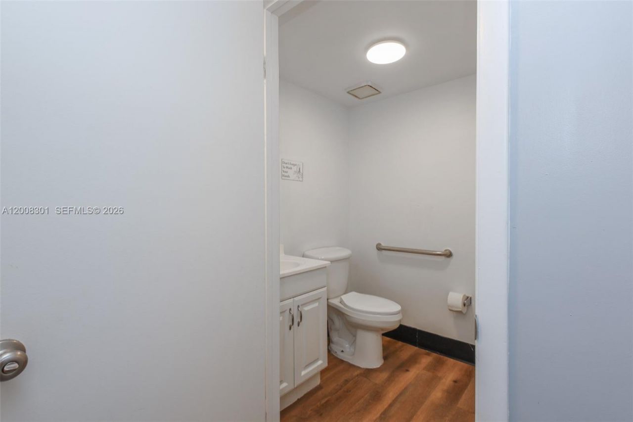 3223 NW 10th Terrace , Unit 609, Fort Lauderdale, FL 33309 Photo