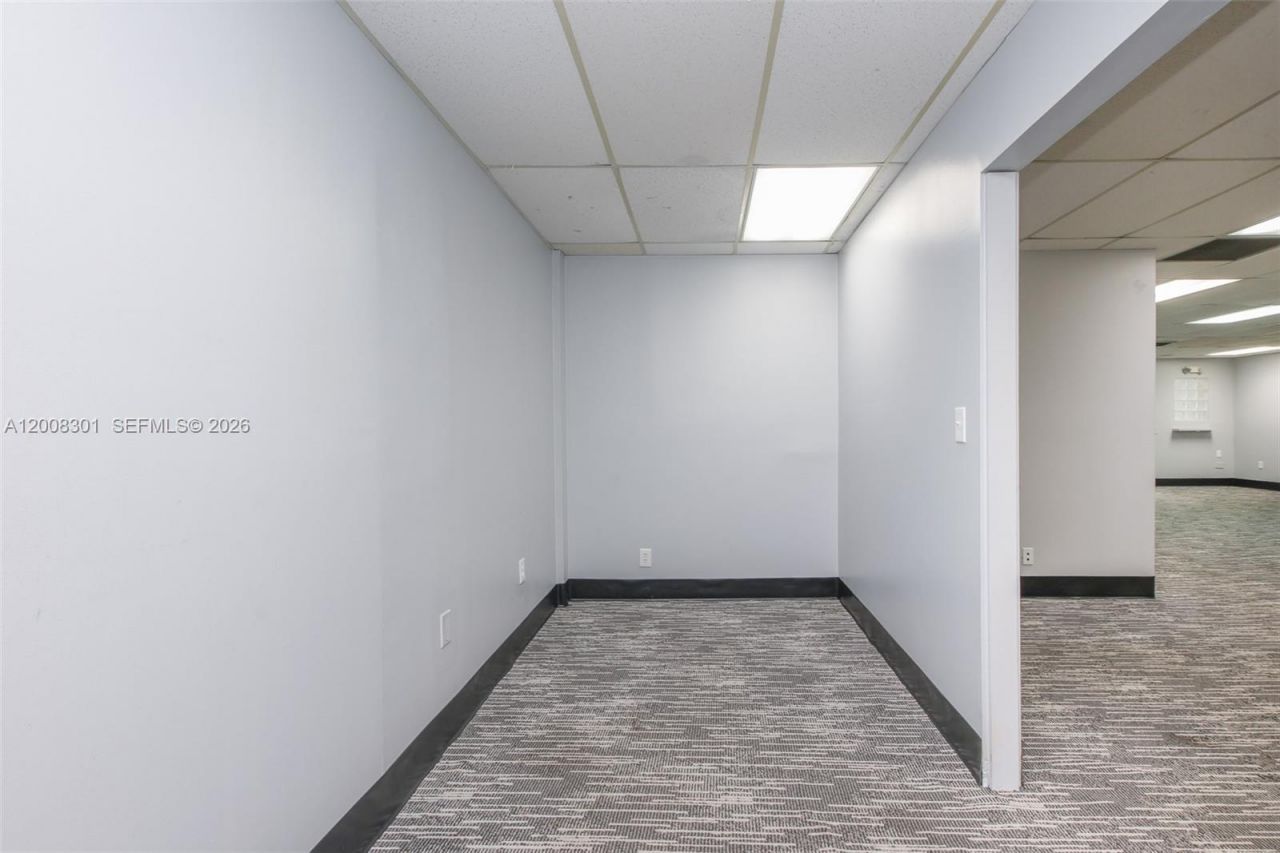 3223 NW 10th Terrace , Unit 609, Fort Lauderdale, FL 33309 Photo