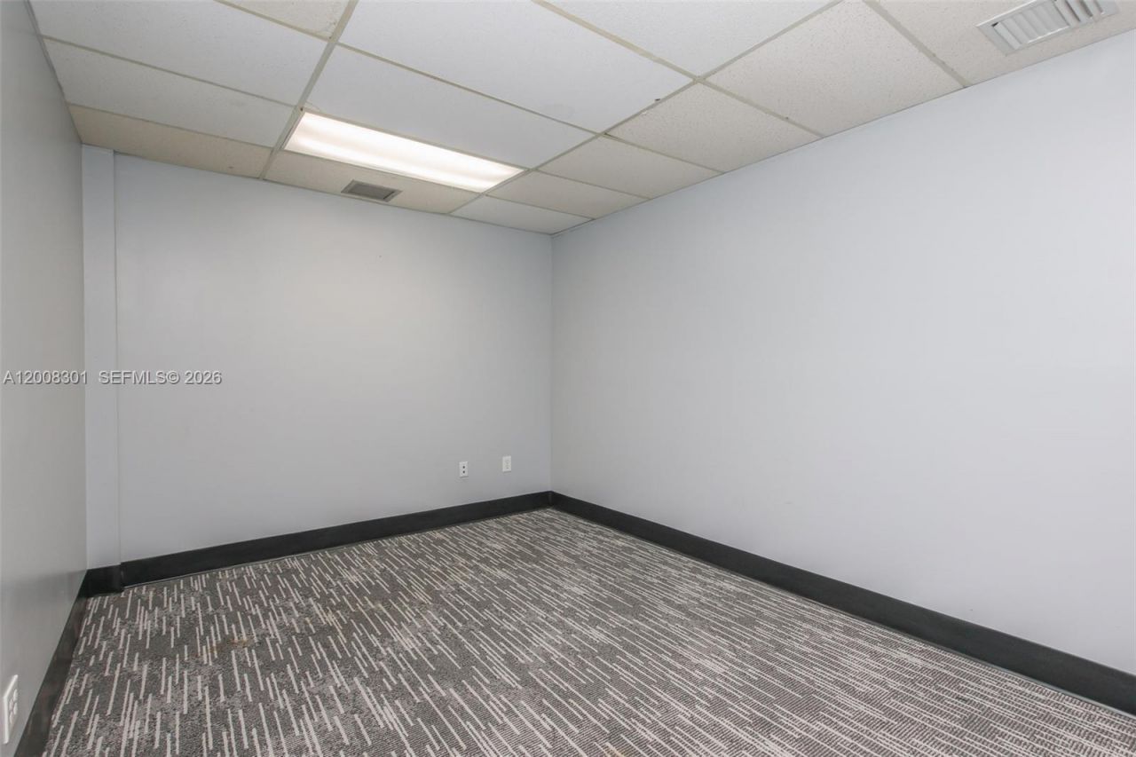 3223 NW 10th Terrace , Unit 609, Fort Lauderdale, FL 33309 Photo