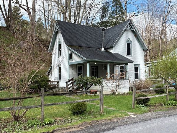 20 Newton Avenue , Bainbridge, NY 13733