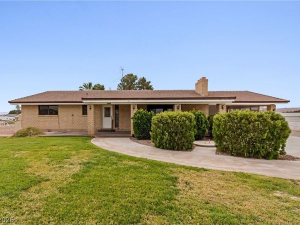 1665 Whipple Avenue , Logandale, NV 89021