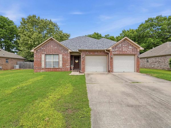 15 Brentwood, Vilonia, AR 72173