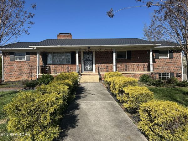 605 Masengill Ave, Morristown, TN 37814