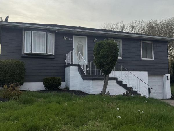 4114 Hawthorne Street , East Chicago, IN 46312